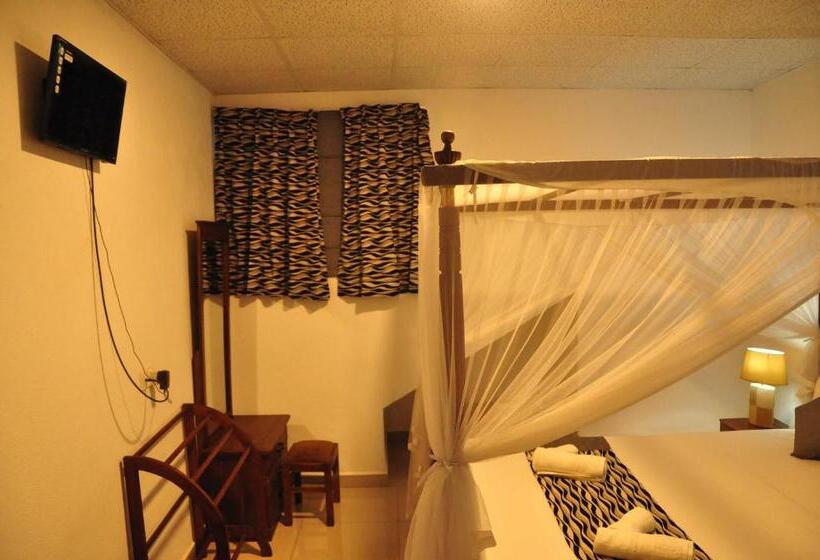 Номер Стандарт, El Corazon De Hikkaduwa