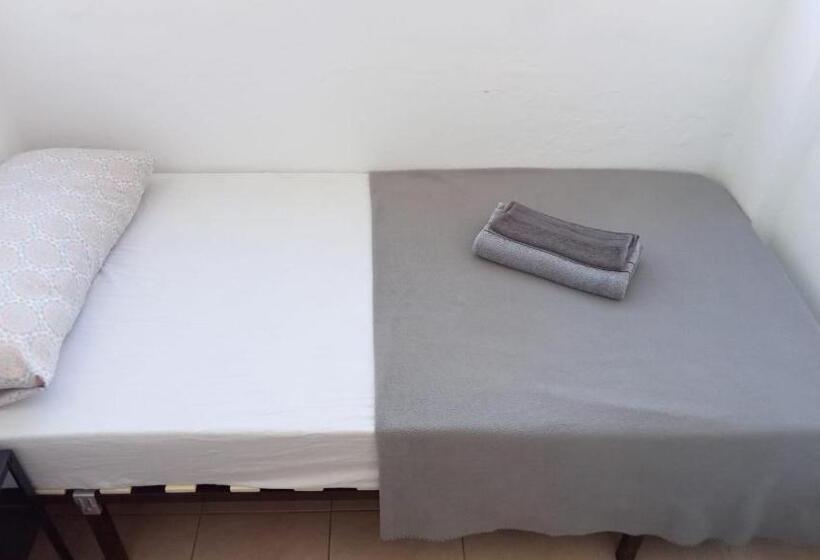 Номер Стандарт Индивидуальный, Piso Compartido Cerca De La Universidad Ceu