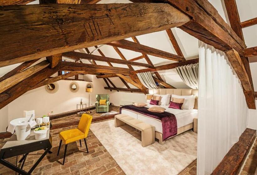 프레지덴셜 스위트, Bellevue Hotel Diamond Suites