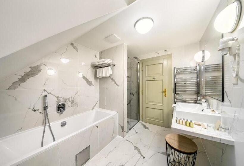 이그제큐티브 스위트, Bellevue Hotel Diamond Suites