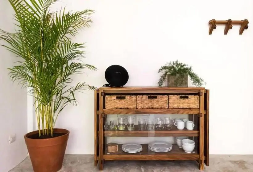 استودیوی لوکس, Casa De Piedra Tulum