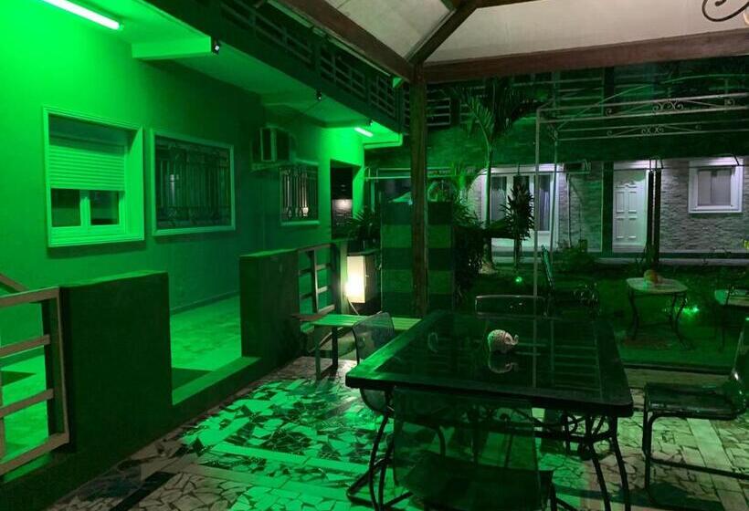 샬레, Fengshui Residence