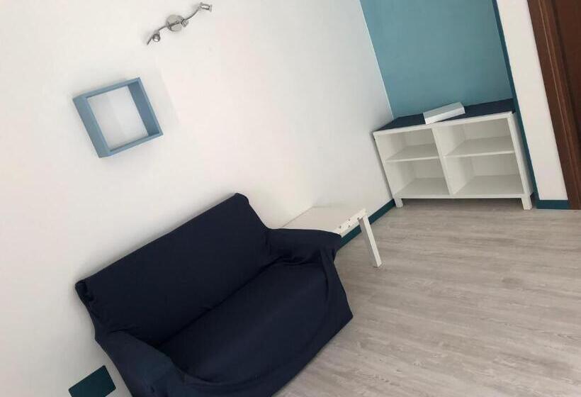 스탠다드 스튜디오, Albergo La Perla