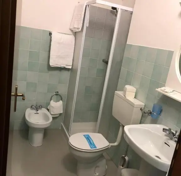 ビュー有りのスタンダードワンルーム, Albergo La Perla