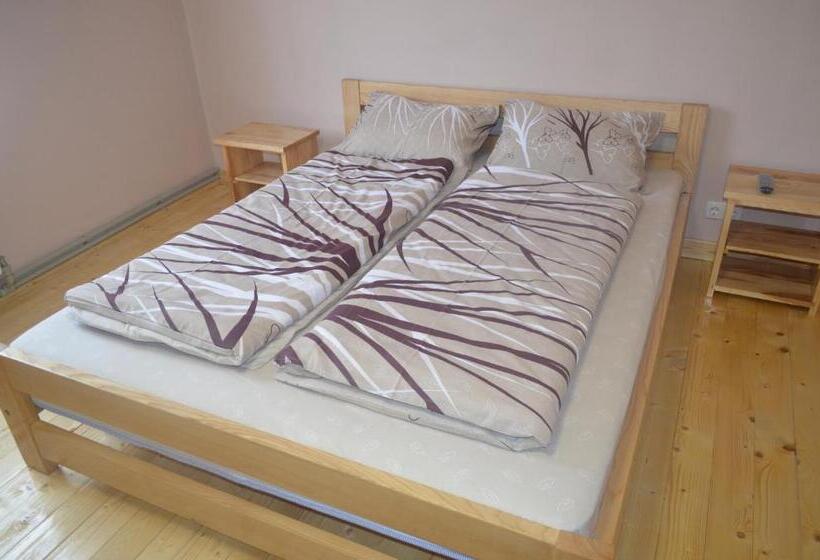 سوییت, Bobrovski