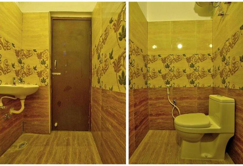 スタンダードルーム, Collection O Joliday Inn