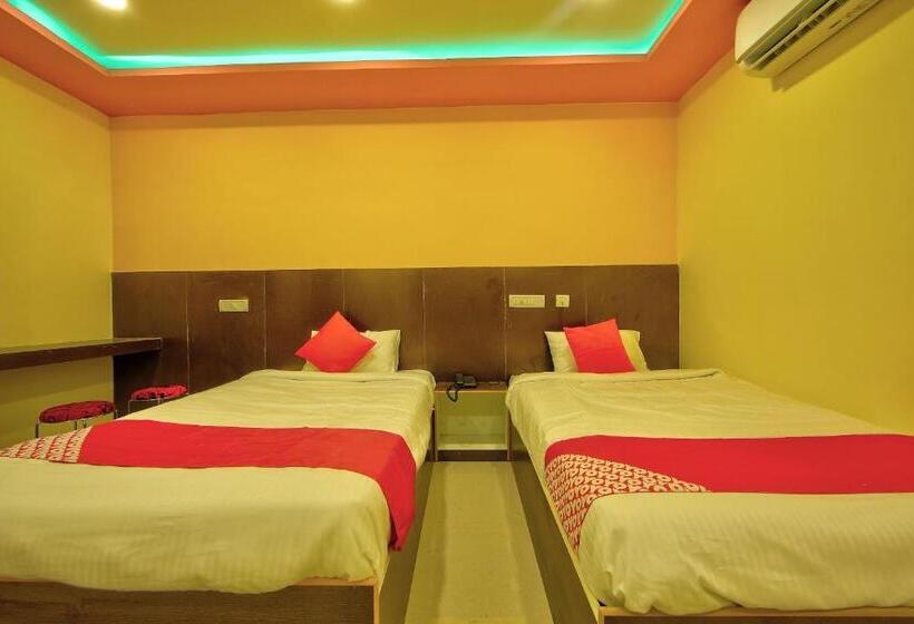 スタンダードルーム, Collection O Joliday Inn