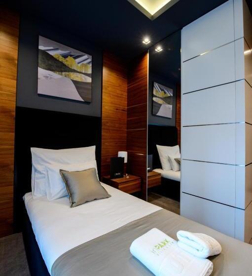 اتاق استاندارد یک نفره, In Park Villa