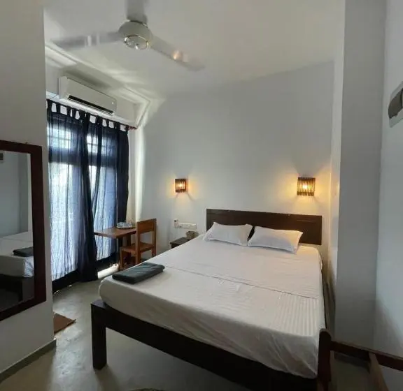 Chambre Standard avec Balcon, Ruma Surf