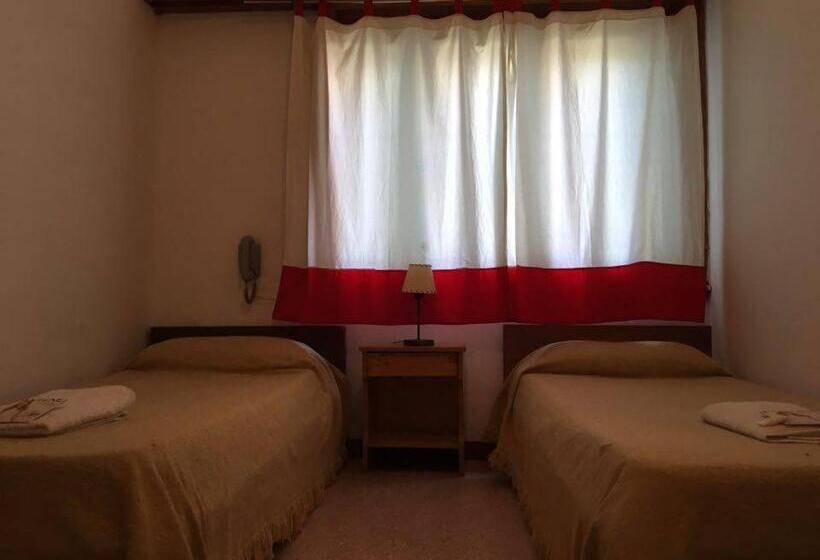 חדר סטנדרט, Sayonara