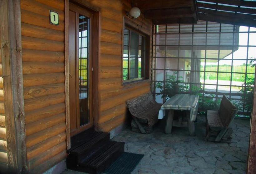 Aile Odası, садиба березино