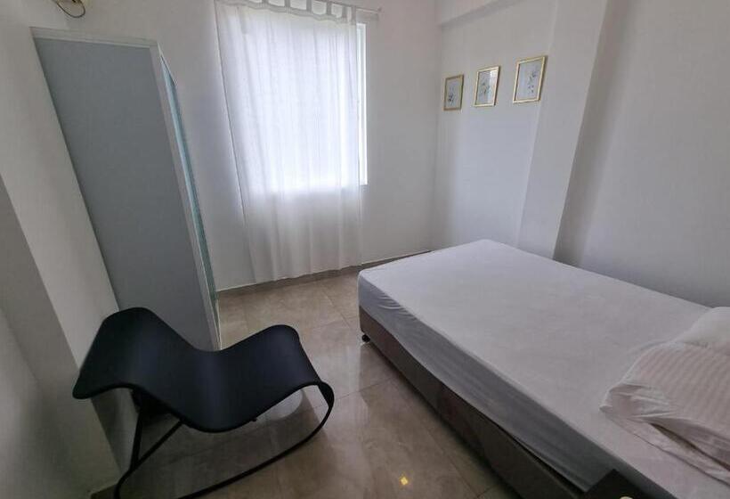 Апартаменты 1 Спальня, Legends Towers Apartments