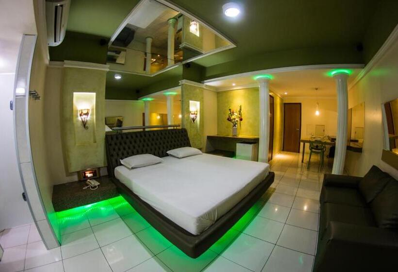 اتاق لوکس, Netuno Motel