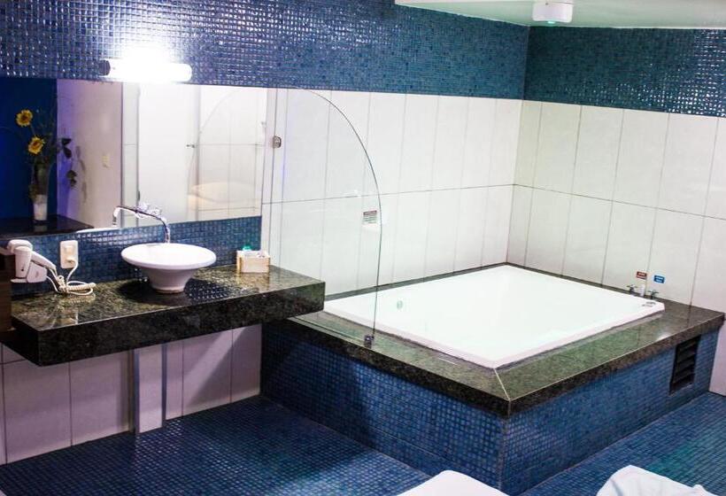 اتاق استاندارد, Netuno Motel