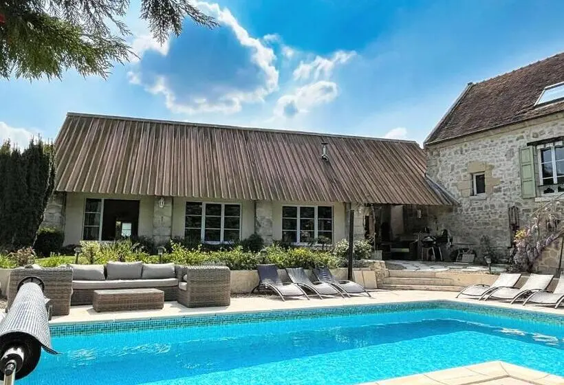 １ベッドルームハウス, Relais De Poste Des Templiers
