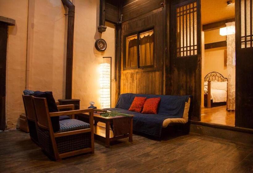 Номер Стандарт, Pig S Boutique Hotel Xidi