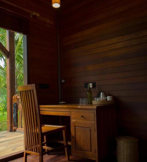 חדר סופריור נוף לגינה, Big Tree Cottages