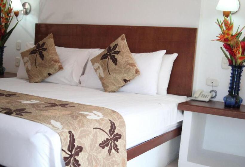 バルコニー付きデラックスルーム, Toscana