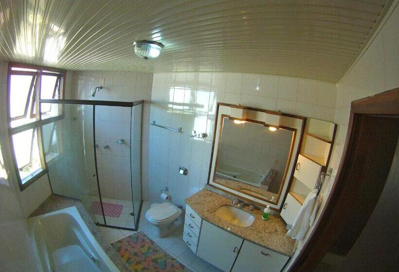 מיטה בחדר משותף, Sunhouse Hostel