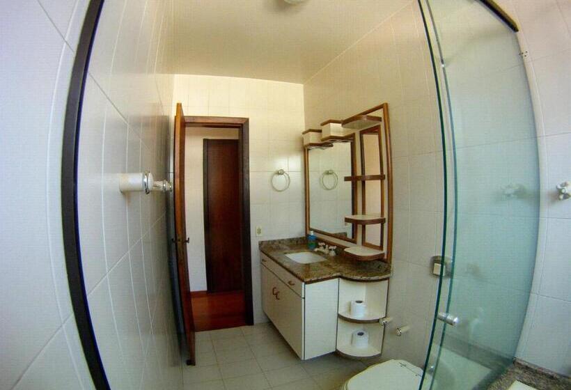 סוויטה דלוקס, Sunhouse Hostel