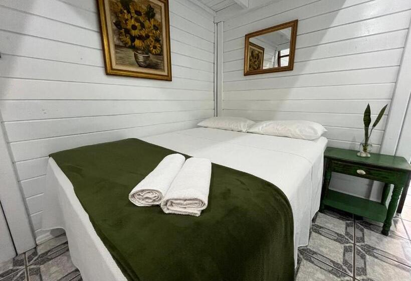 标准平房, Pousada Mirante