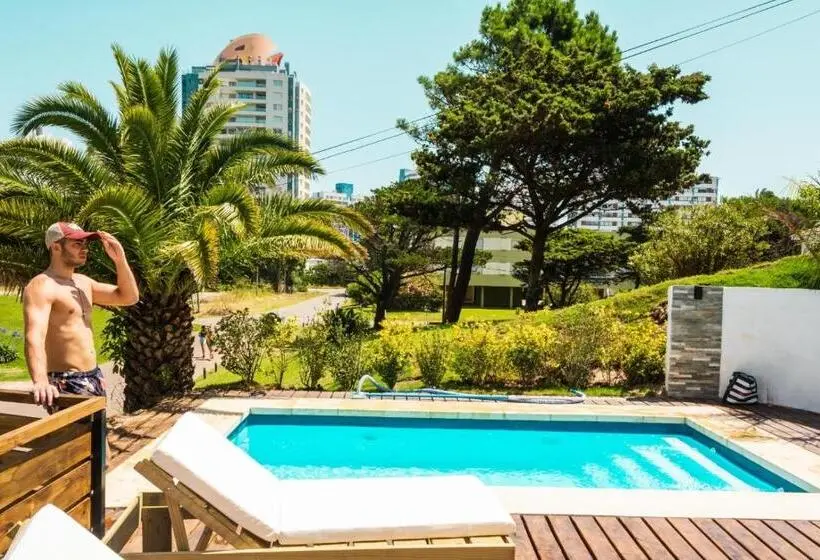 اتاق استاندارد با سرویس بهداشتی مشترک, Atlantic Hostel Punta Del Este