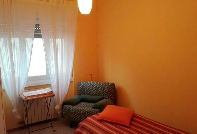 Standard Yhden Hengen Huone Jaettu Kylpyhuone, Bed And Breakfast Campel Inzago