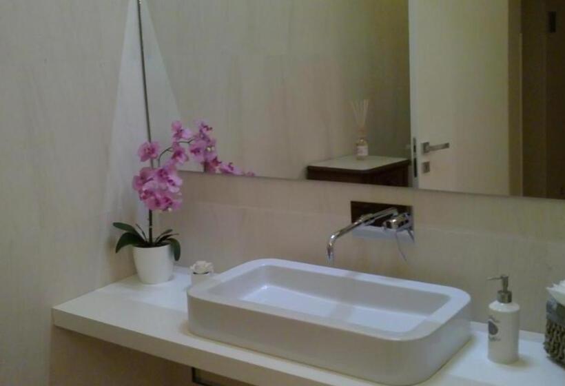 スタンダードトリプルルーム, Dimora Di Charme Cassaro 168