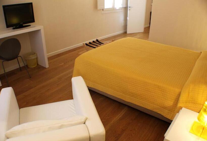 スタンダード４人部屋, Dimora Di Charme Cassaro 168