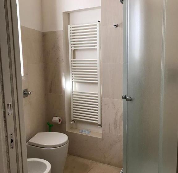 スタンダードルーム, Dimora Di Charme Cassaro 168