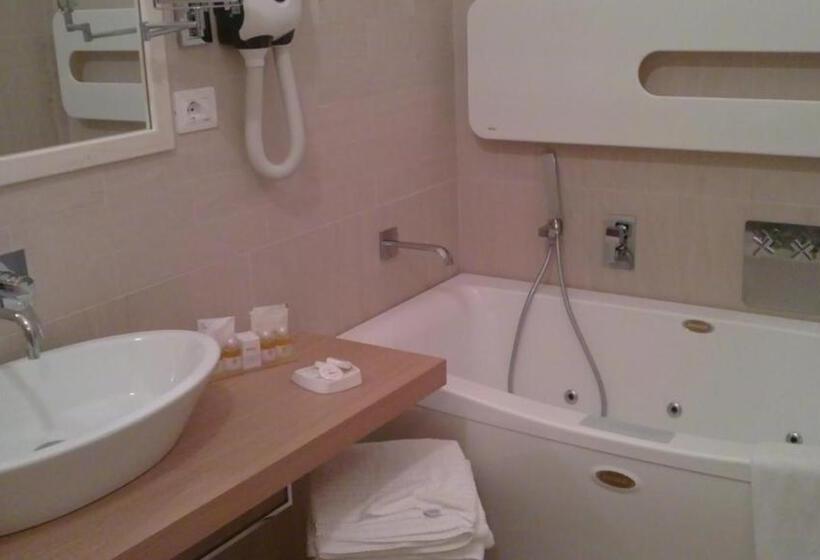 スタンダード４人部屋, Dimora Di Charme Cassaro 168