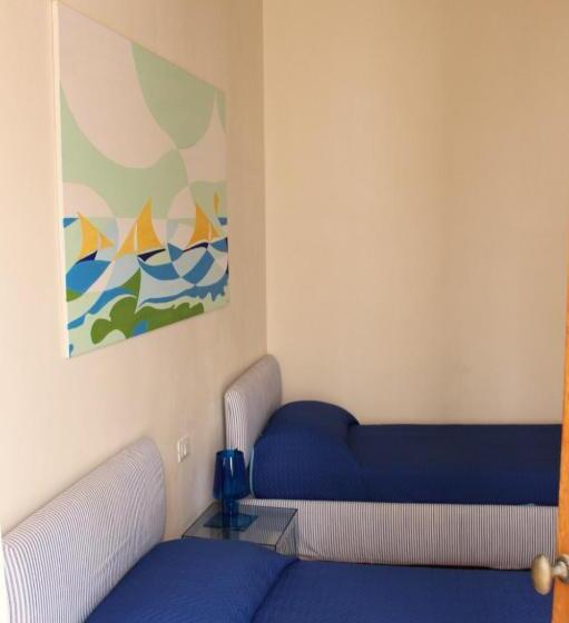 スタンダード４人部屋, Dimora Di Charme Cassaro 168