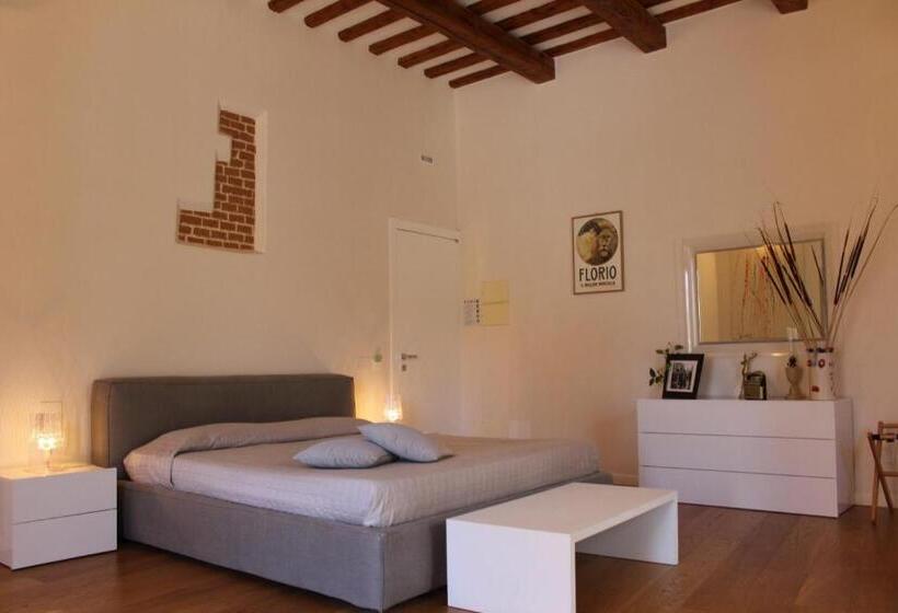 スイート, Dimora Di Charme Cassaro 168