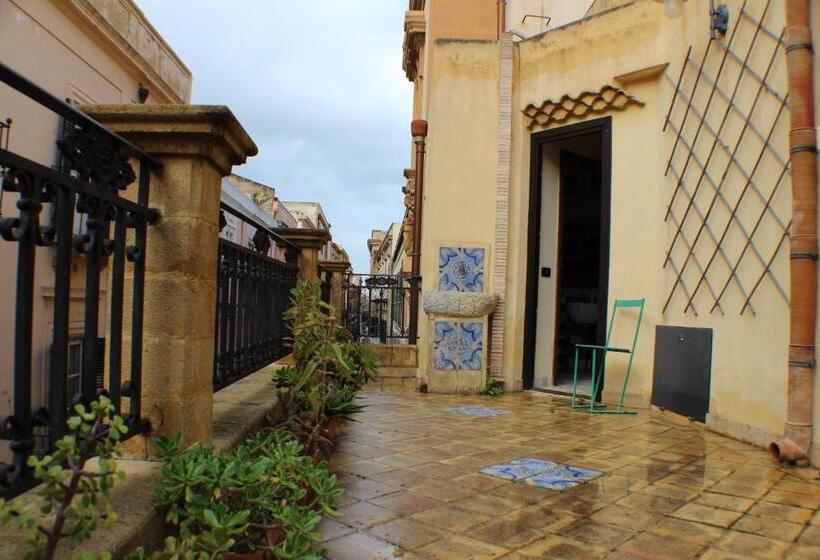 Апартаменты 2 Спальни, Dimora Di Charme Cassaro 168