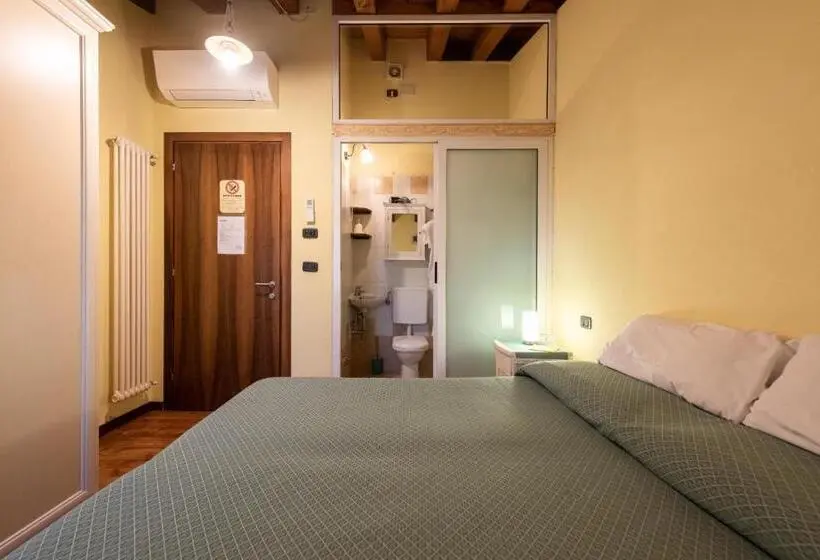 Basic-huone, Agriturismo La Prateria