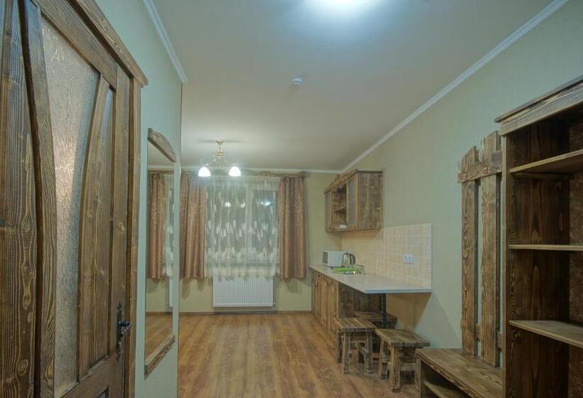 اتاق سوپریور سه تخته, Dacha