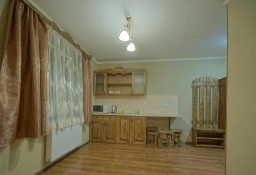 スーペリアトリプルルーム, Dacha