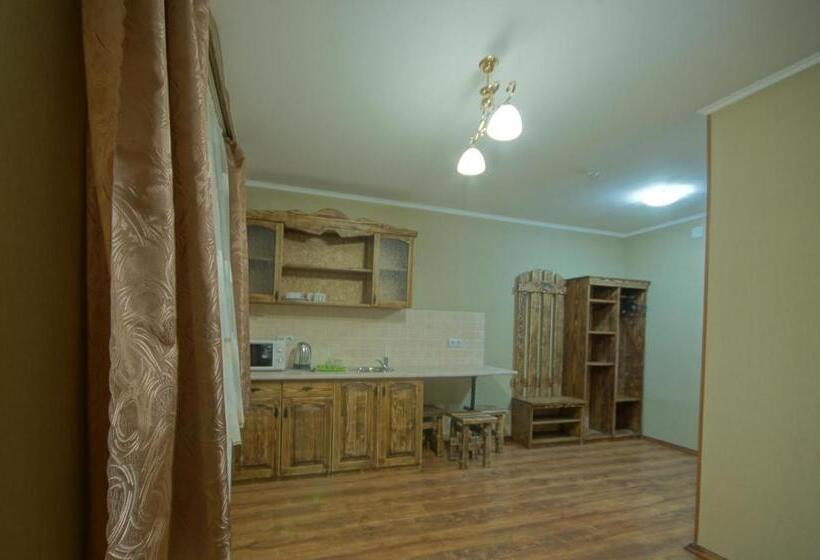 اتاق سوپریور سه تخته, Dacha