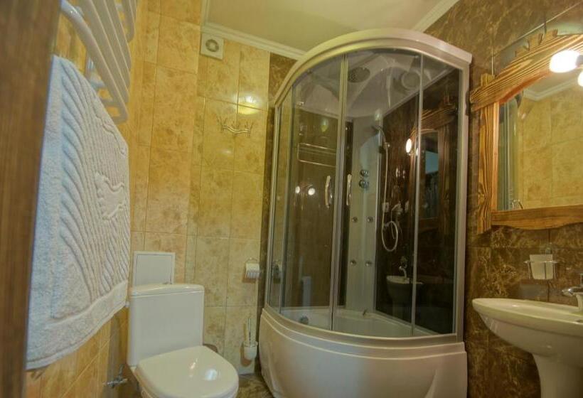 اتاق سوپریور سه تخته, Dacha