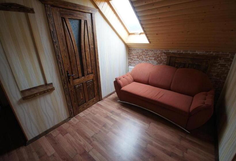 اتاق استاندارد چهار تخته, Dacha