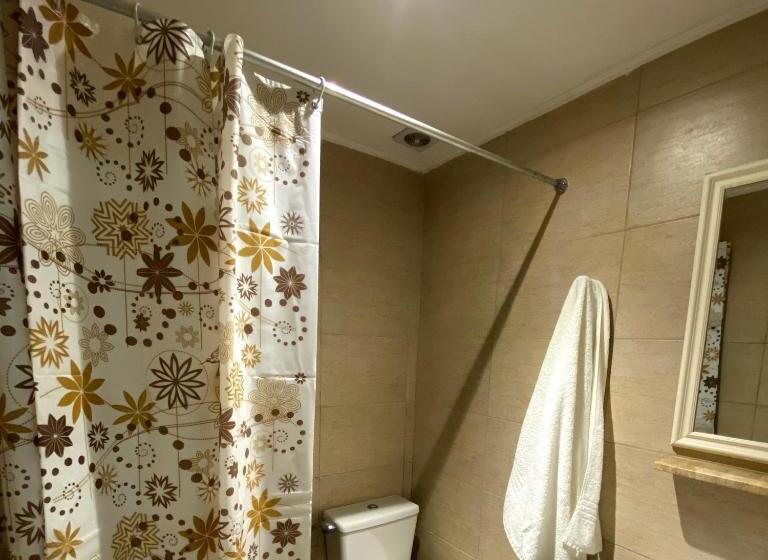 标准三人间, Di Sorrento