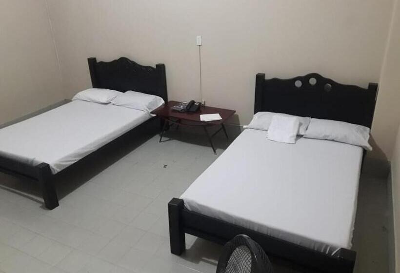 スーペリアールーム, Farallones Cali