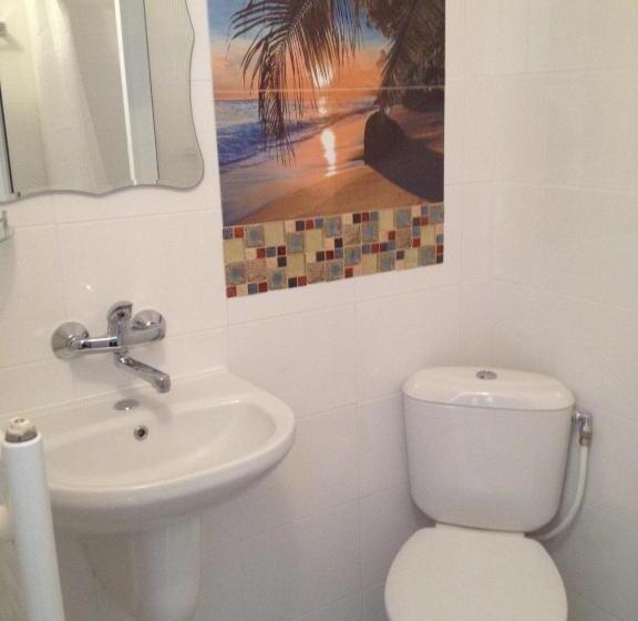 غرفة قياسية, Kamelot