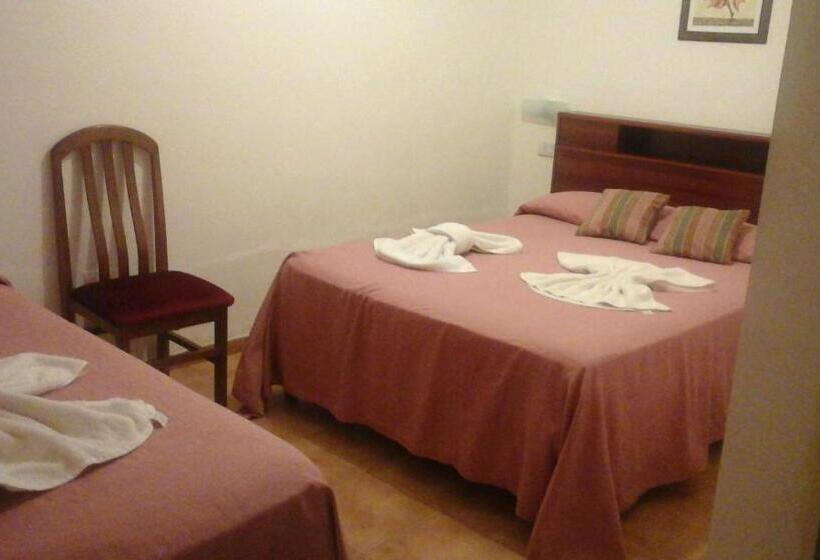 غرفة سوبيريور ثلاثية, La Lucre