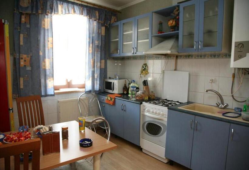 Casa 1 Dormitori, Liliana