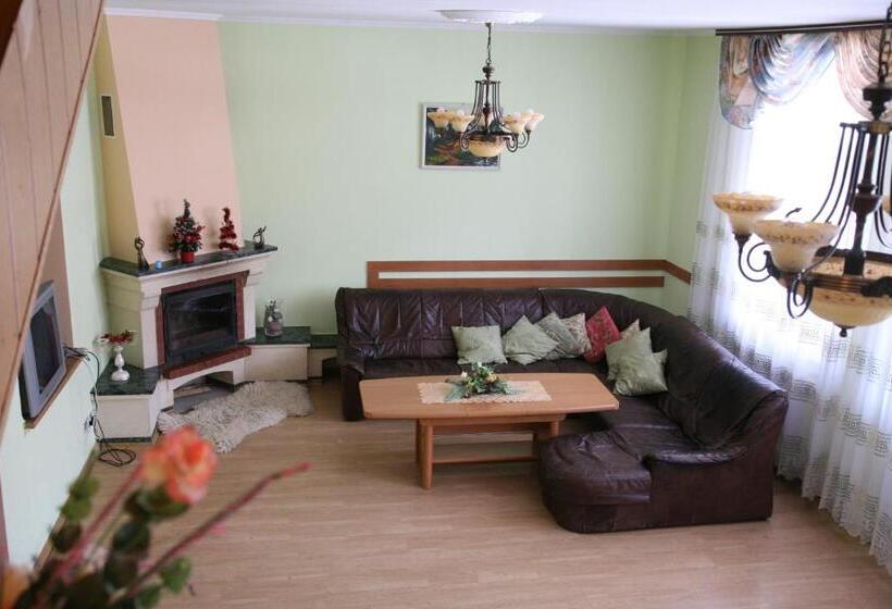 Casa 1 Dormitori, Liliana