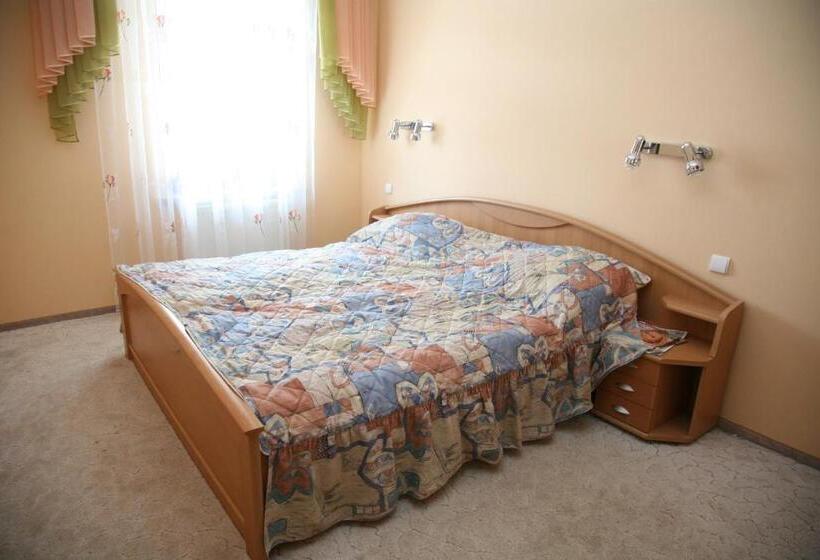 Casa 1 Dormitori, Liliana