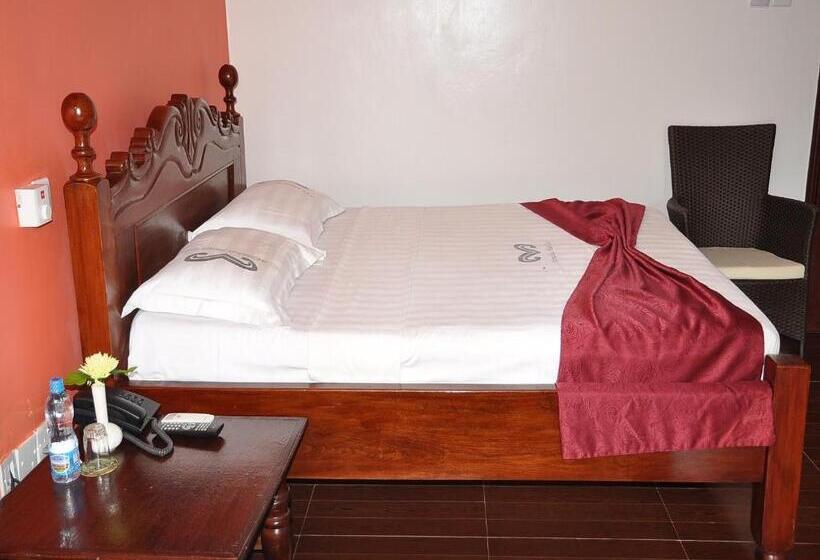 اتاق استاندارد یک نفره, Monalisa