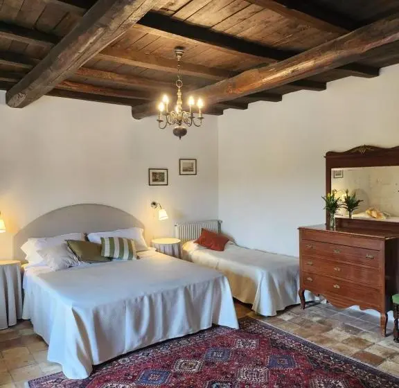 ガーデンビュースーペリアールーム, Villa Arzilla Antica Residenza Di Campagna