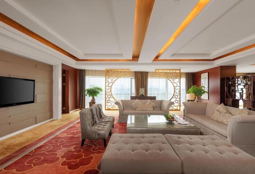 מיטת קינג בסוויטה, Wyndham Putian Downtown